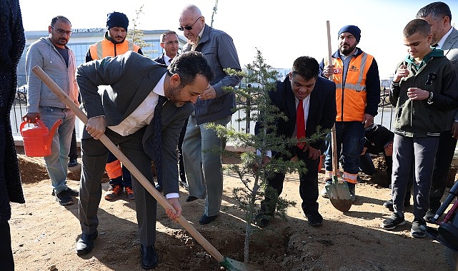 Konya Büyükşehir Özel Öğrenciler Fidan Dikim Etkinliği Düzenledi