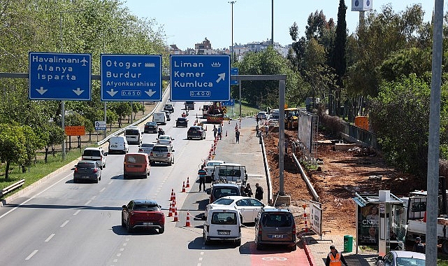 Büyükşehir Belediyesi şehir trafiğini rahatlatıyor