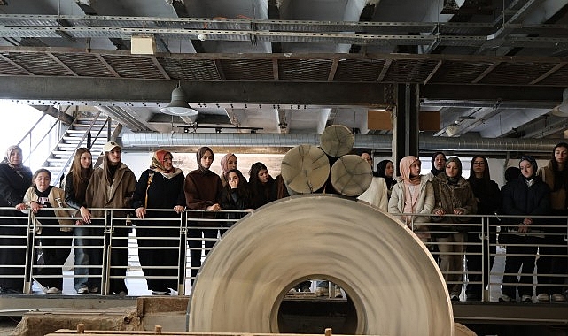 İskeçeli gençler, Büyükşehir’le Kocaeli’yi keşfetti