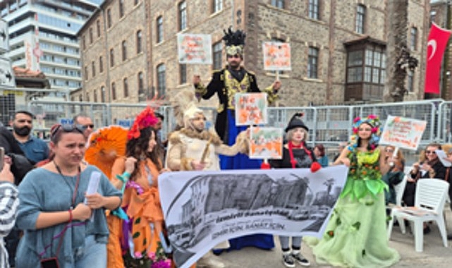 İzmirli sanatçılardan ve Kent Konseyi’nden Meslek Fabrikası için destek