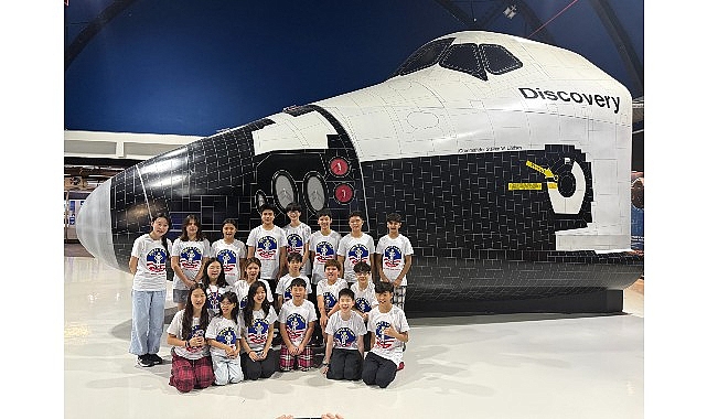 Uzay Kampı İçin Hanoi’den İzmir’e 8 Bin Kilometre Yol Kat Ettiler